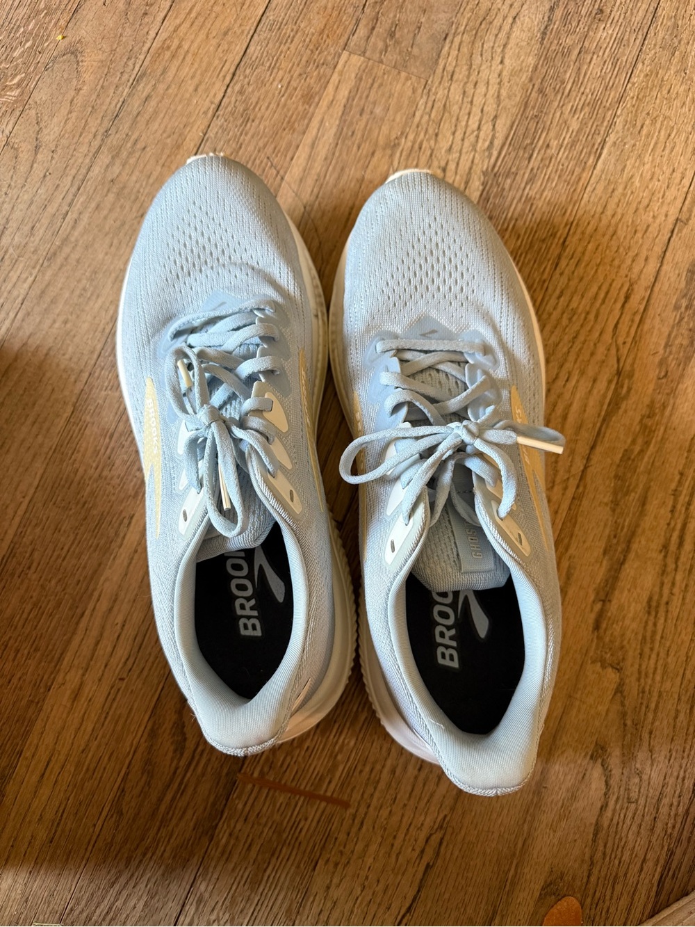 Brooks Pale Blue Neutral Running Sneakers with Gold Accents